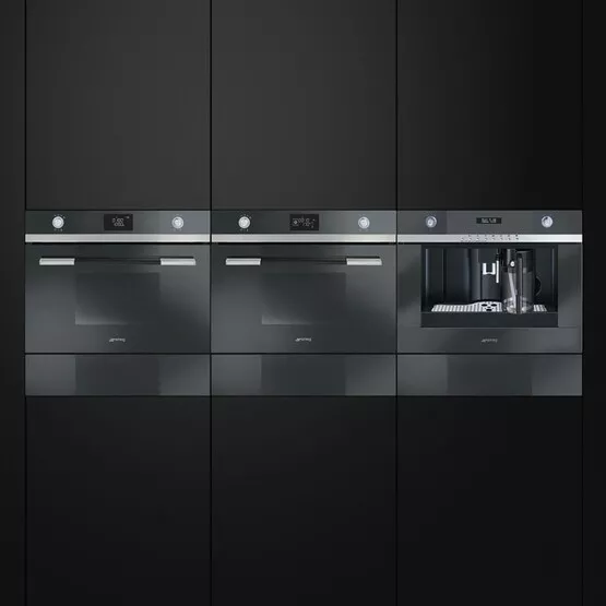 Духовые шкафы Smeg с технологией пиролизной очистки Духовые шкафы Smeg с технологией пиролизной очистки