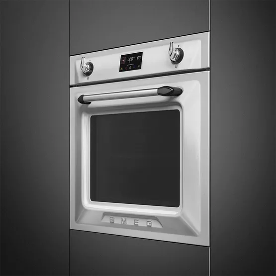Smeg представила духовые шкафы с технологией мультифункционального нагрева